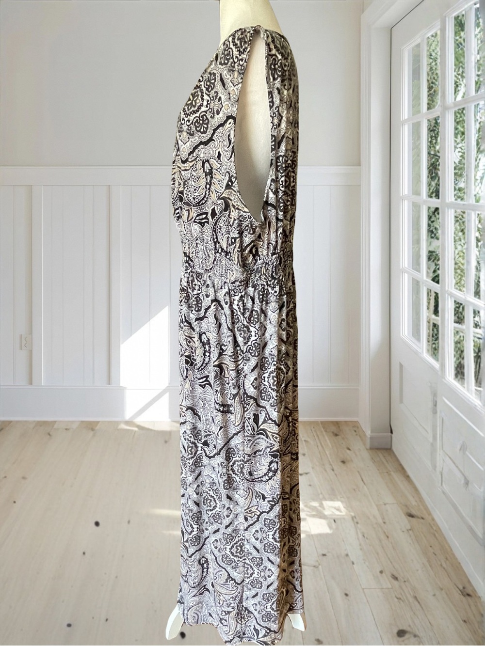 Simply Emma 1X Plus Size Paisley Boho Maxi Dress Smocked Waist V-Neck Casual - Picture 5 of 13